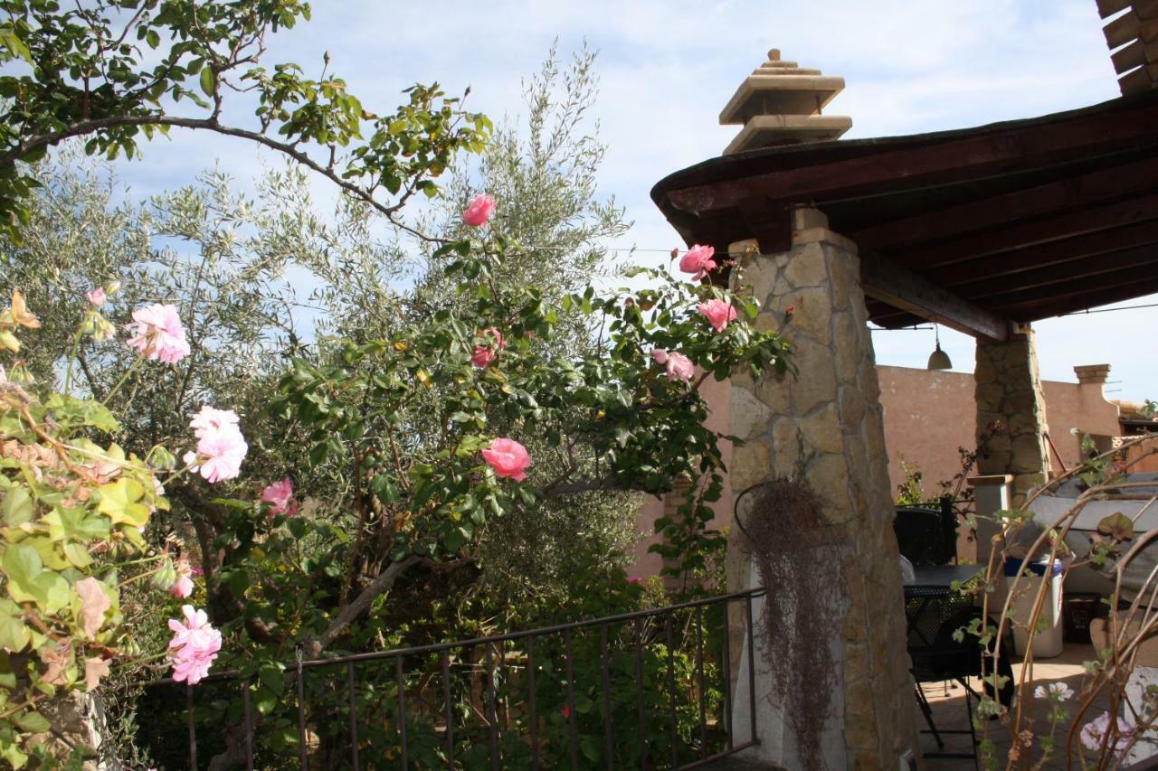 Graziosissima Villa カピターナ エクステリア 写真